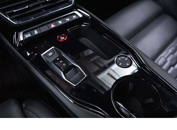 Audi e-tron GT 28 of 30