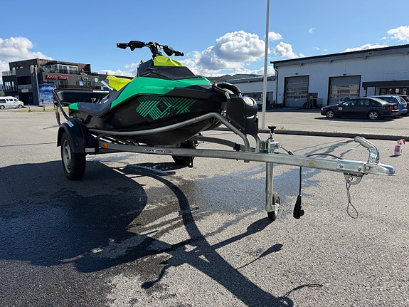 BRP SEA-DOO SPARK TRIXX 3UP 7 of 7