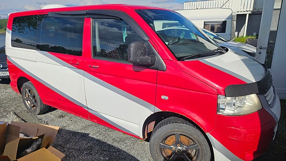 Volkswagen Transporter 2 of 8