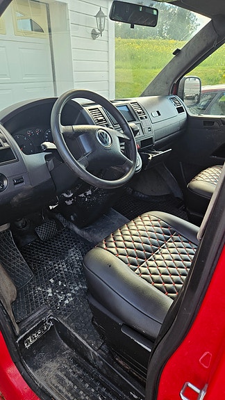 Volkswagen Transporter 3 of 8
