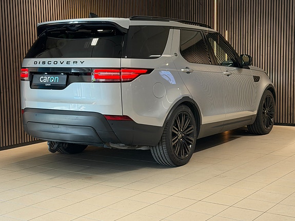 Land Rover Discovery 2 of 5