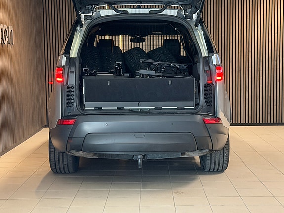 Land Rover Discovery 5 of 5