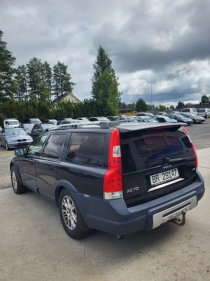 Volvo XC70 5 of 5