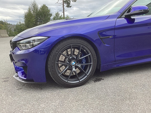 BMW M4 11 of 30