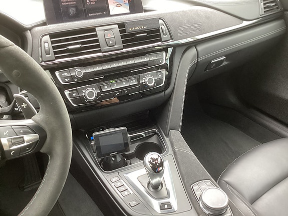 BMW M4 28 of 30