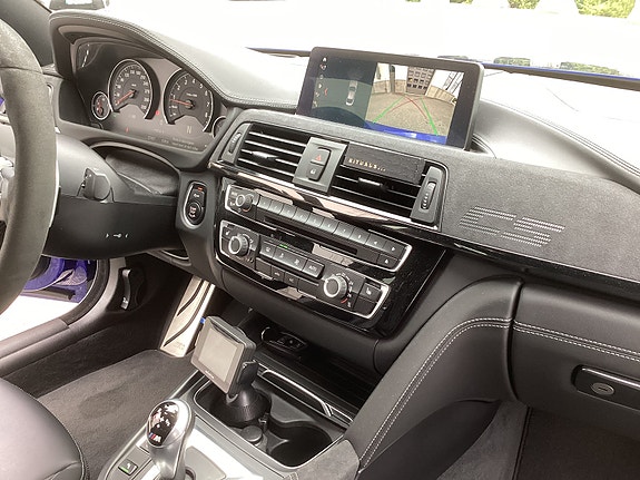 BMW M4 24 of 30
