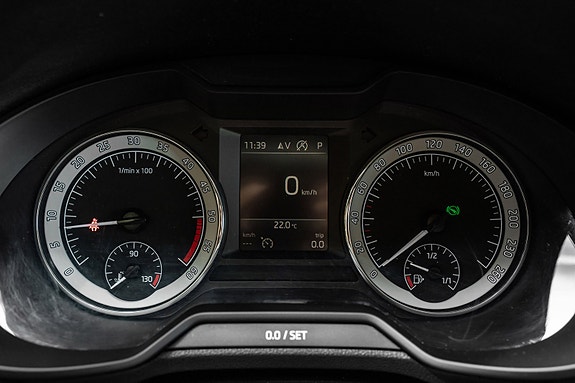 Skoda Octavia 13 of 24