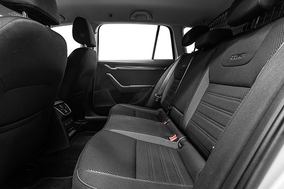 Skoda Octavia 17 of 24