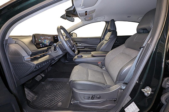 Nissan Ariya 11 of 30