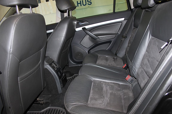 Skoda Octavia Scout 7 of 23