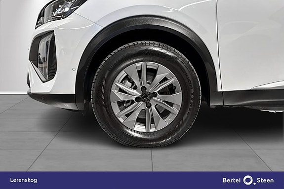 Peugeot e-2008 23 of 23