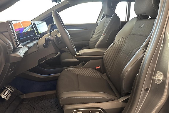 Renault Megane 15 of 25