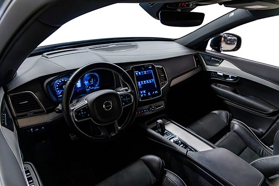 Volvo XC90 5 of 5