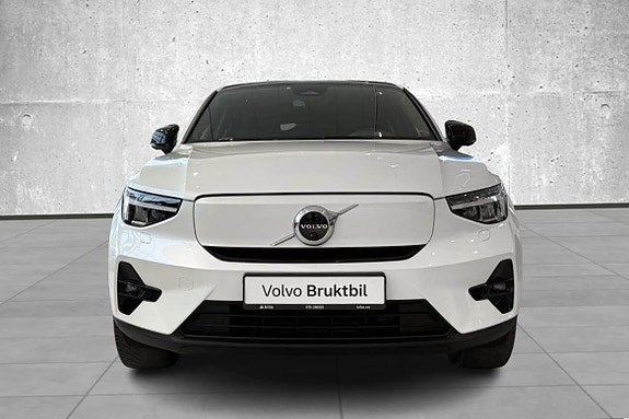 Volvo C40 2 of 5