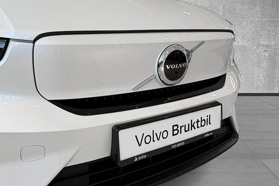 Volvo C40 3 of 5