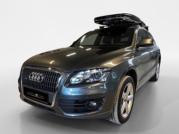 Audi Q5 2 of 28