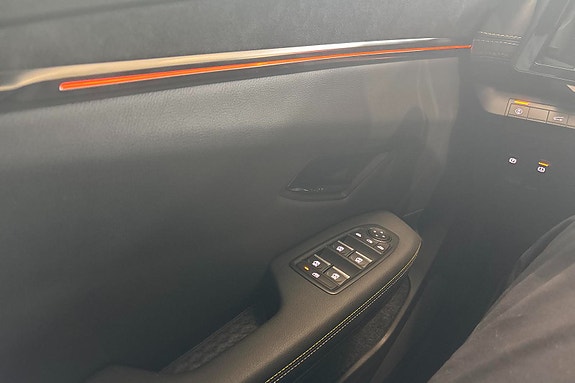 Renault Scenic 17 of 24