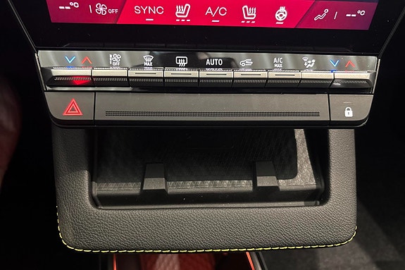 Renault Scenic 16 of 24