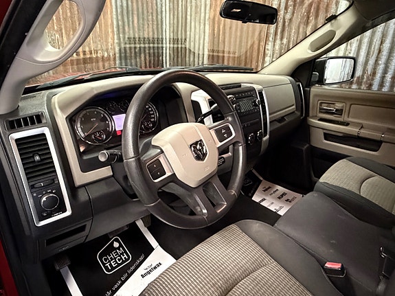 Dodge RAM 27 of 30