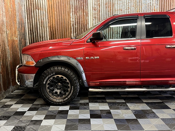 Dodge RAM 17 of 30