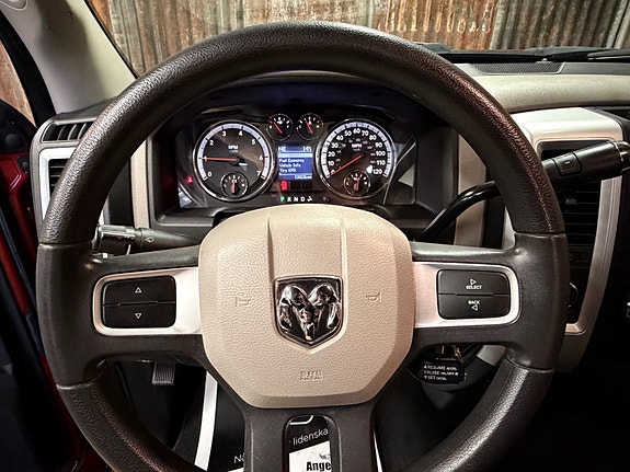 Dodge RAM 30 of 30