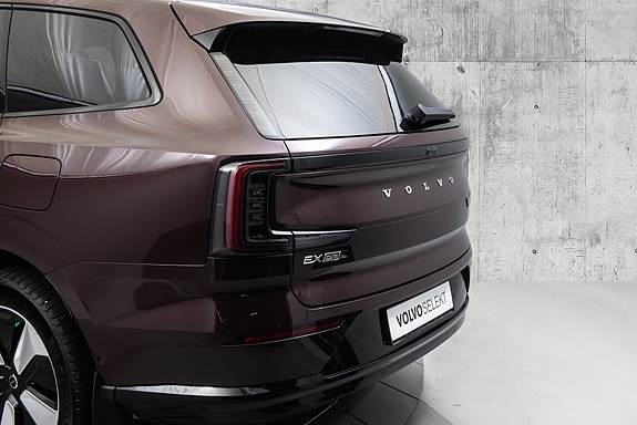 Volvo EX90 6 of 30