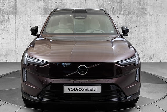 Volvo EX90 4 of 30