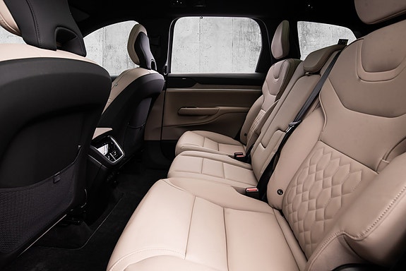 Volvo EX90 24 of 30