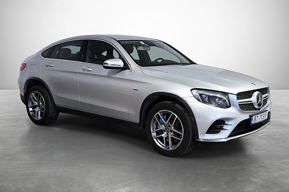 Mercedes-Benz GLC350 e 4 of 27