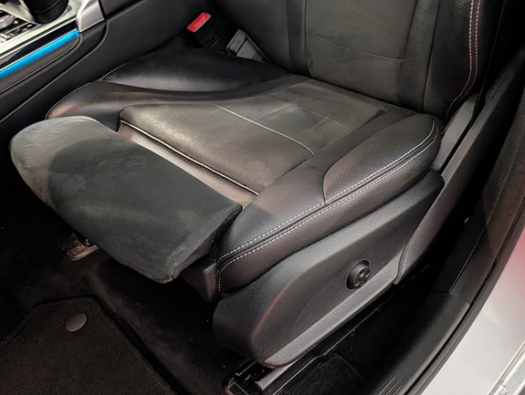 Mercedes-Benz GLC350 e 10 of 27