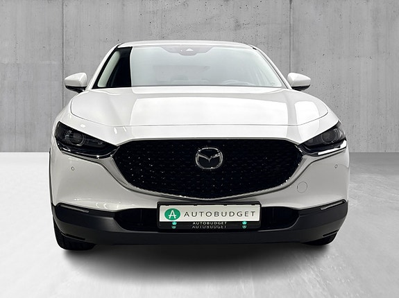 Mazda CX-30 4 of 30