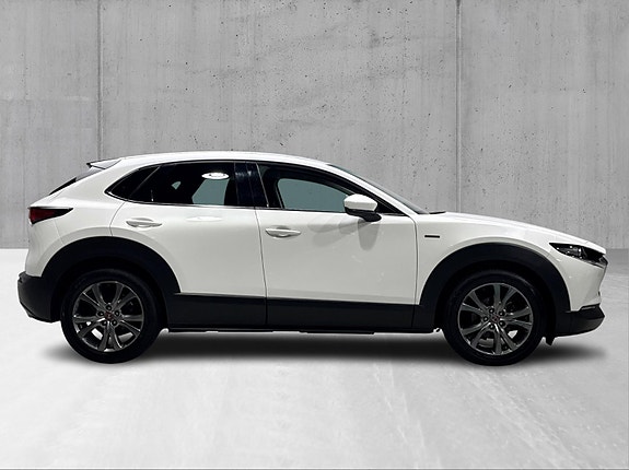 Mazda CX-30 3 of 30
