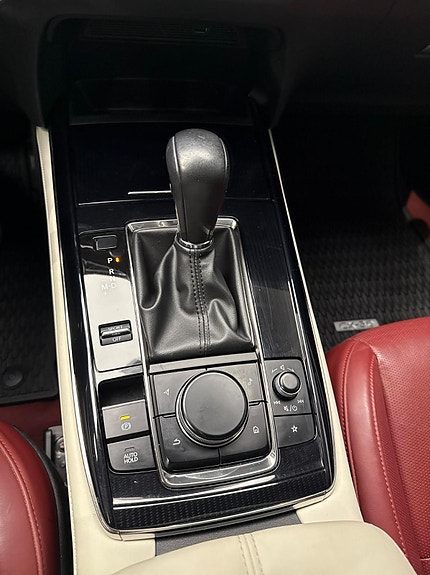 Mazda CX-30 11 of 30