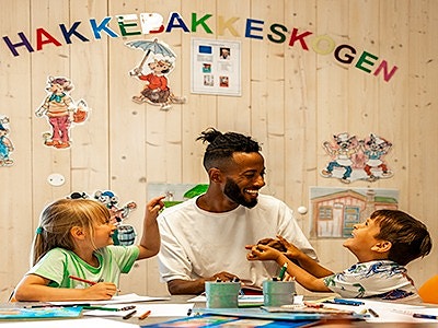 Er du vår nye barne- og ungdomsarbeider? logo