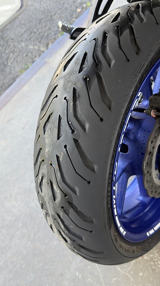 Yamaha MT-07 6 of 9