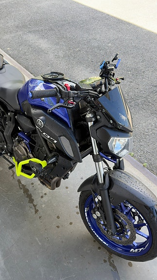 Yamaha MT-07 8 of 9