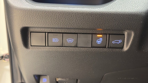 Toyota RAV4 27 of 30