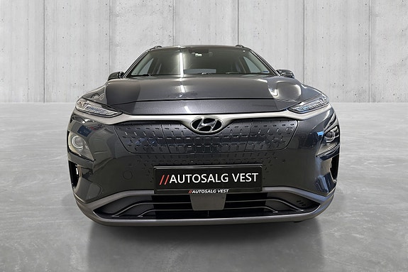 Hyundai Kona 2 of 5