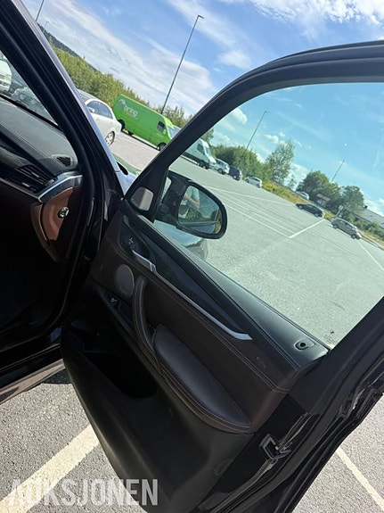 BMW X5 20 of 24