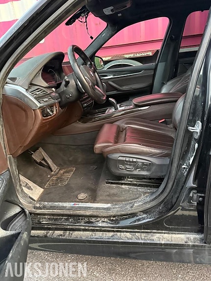 BMW X5 10 of 24