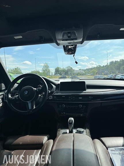 BMW X5 23 of 24