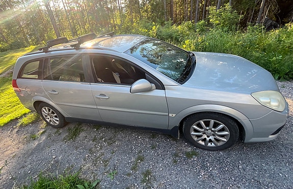 Opel Vectra 2 of 12