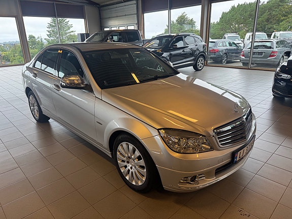 Mercedes-Benz C220 d 10 of 22
