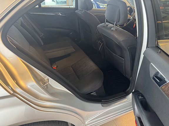 Mercedes-Benz C220 d 17 of 22