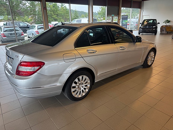 Mercedes-Benz C220 d 6 of 22