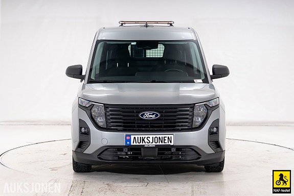 Ford Transit Courier 2 of 5
