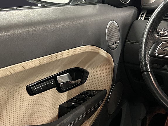 Land Rover Range Rover 25 of 26