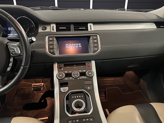 Land Rover Range Rover 21 of 26