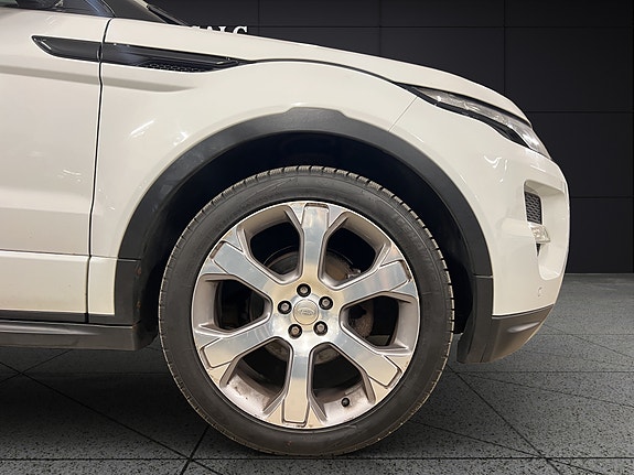 Land Rover Range Rover 11 of 26
