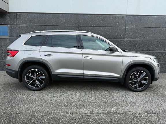 Skoda Kodiaq 2 of 5